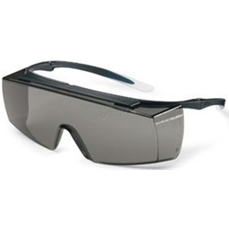 Védőszemüveg F Otg korrekciós szemüveg fölé is vehető (nc) sötét